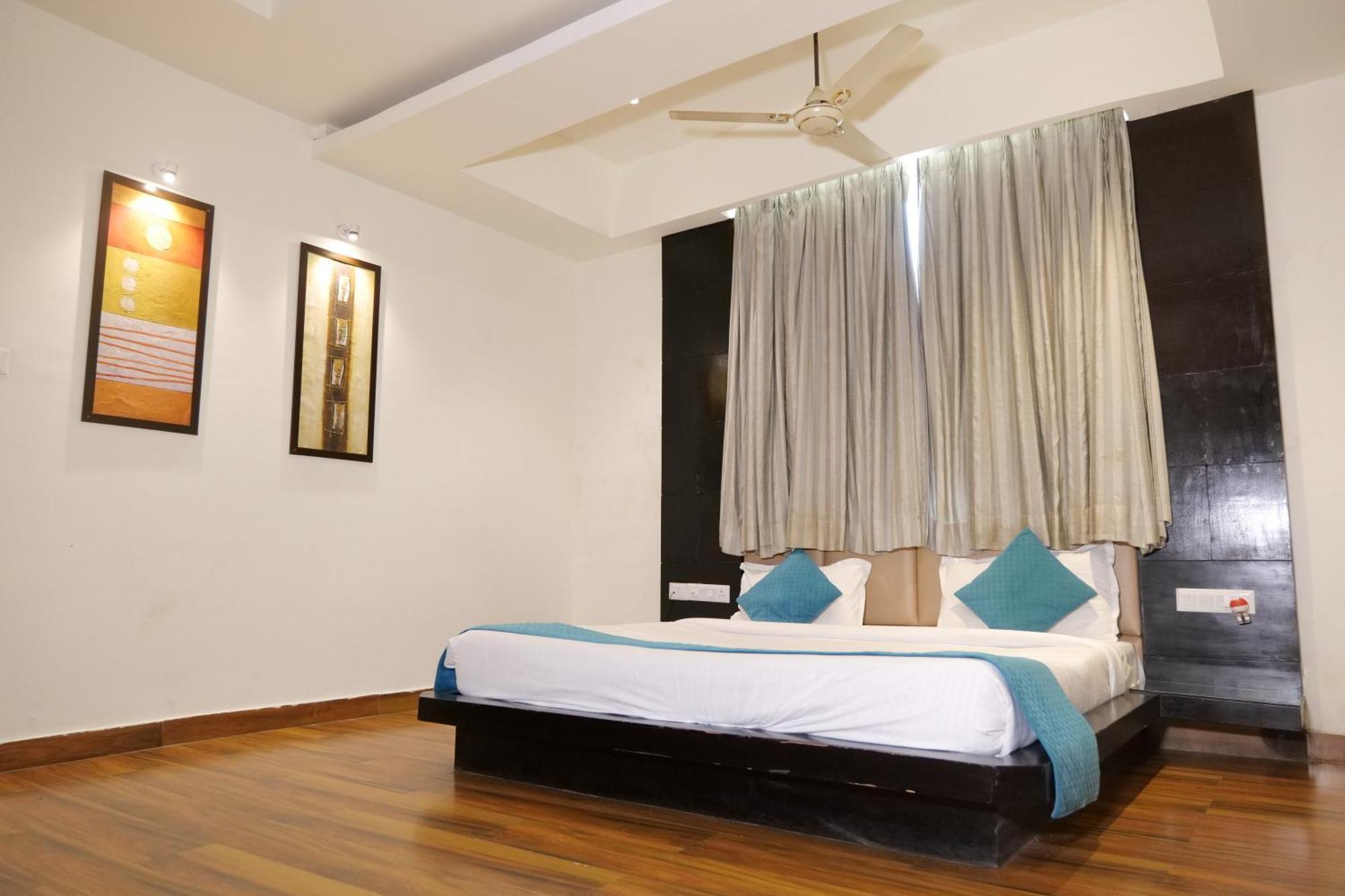 Hotel Anand Castle Kashipur Luaran gambar